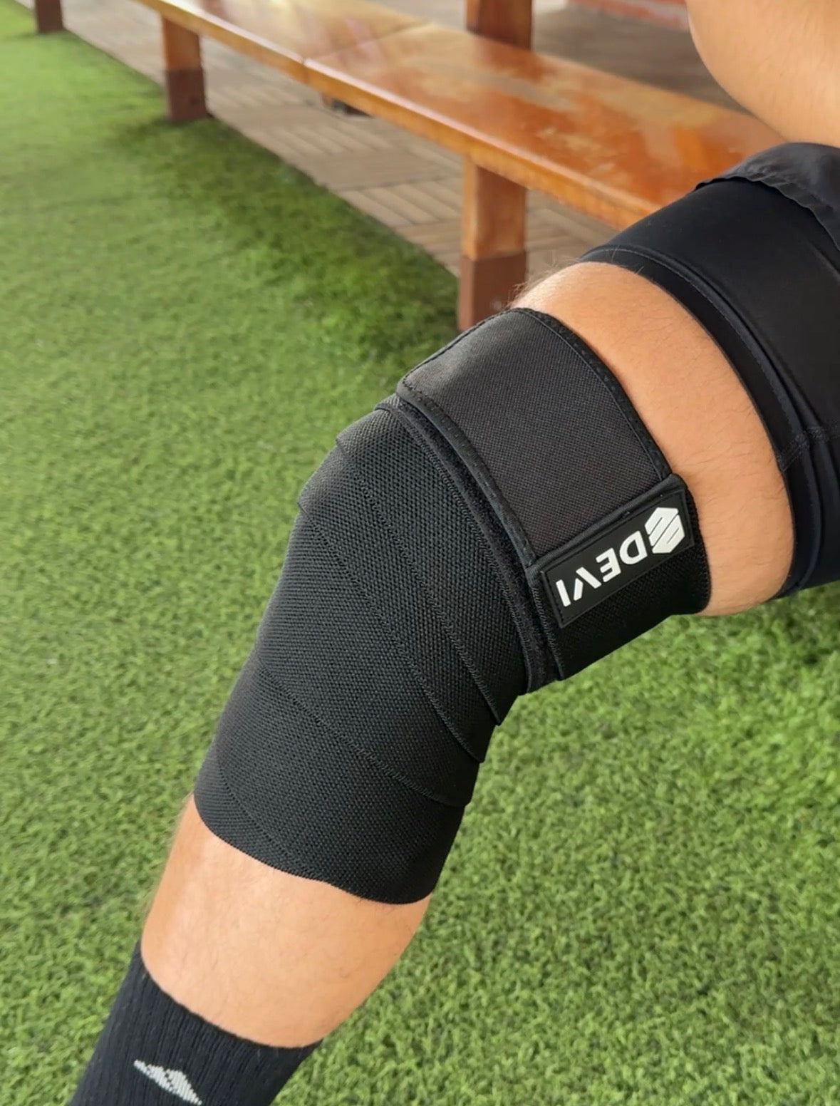 RODILLERAS VENDA GYM- NEGRO/GRIS